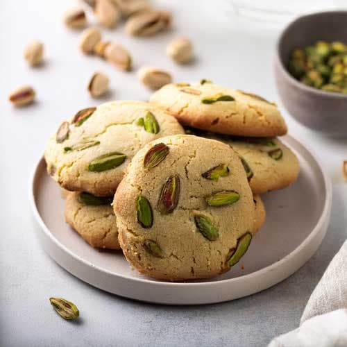 ローズウォーターとピスタチオのクッキー